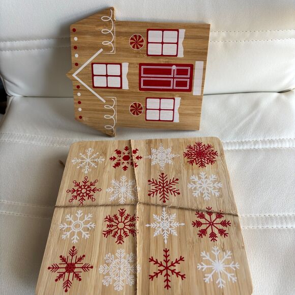 Set Of 3 Small Charcuterie 8"x 8" & 7"x7" Holiday Wooden Boards - Picture 3 of 3